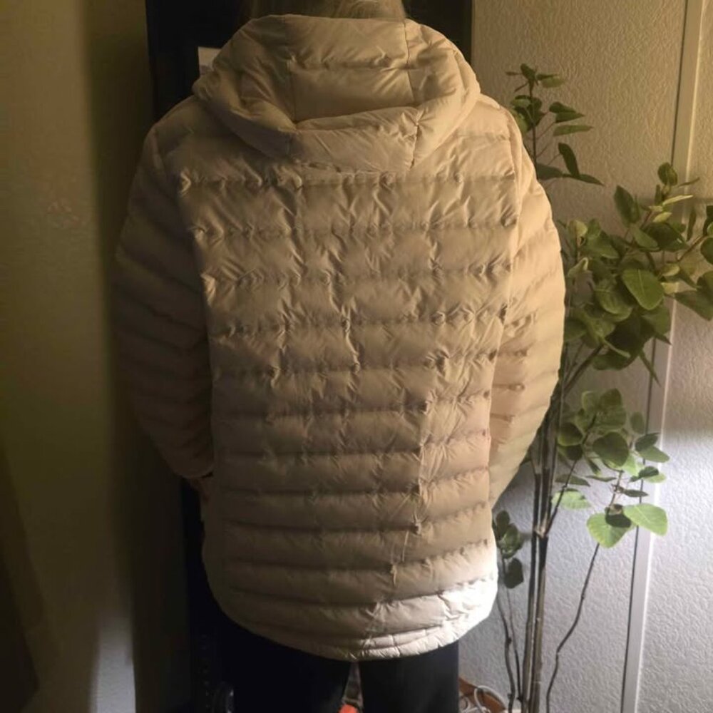 ZeroXposur (Khloe's) New with tags. Size Large, Quilted Puffer! - Picture 3 of 7